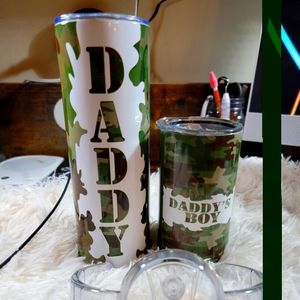 Matching father and son tumblers